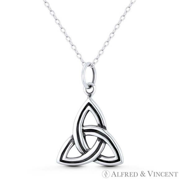 Trinity-Knot / Triquetra Celtic Charm Pendant in Oxidized .925 Sterling Silver - Picture 1 of 1
